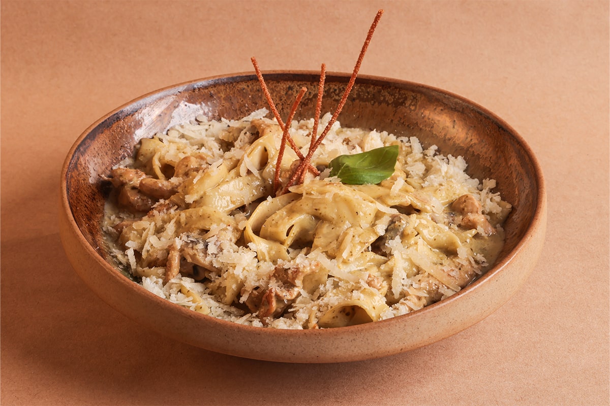 Fettuccine Pasta - فوتوتشيني