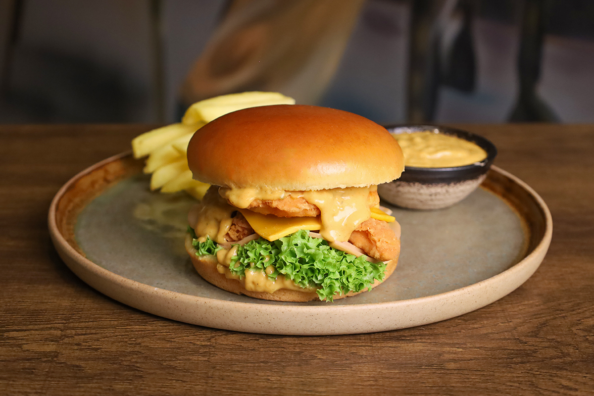 AL Qemarya Burger - برجر القيمرية