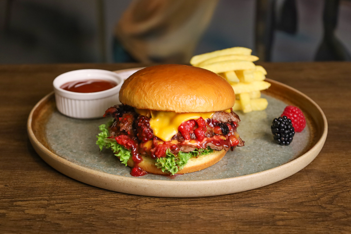 Beef Burger - برجر لحمة