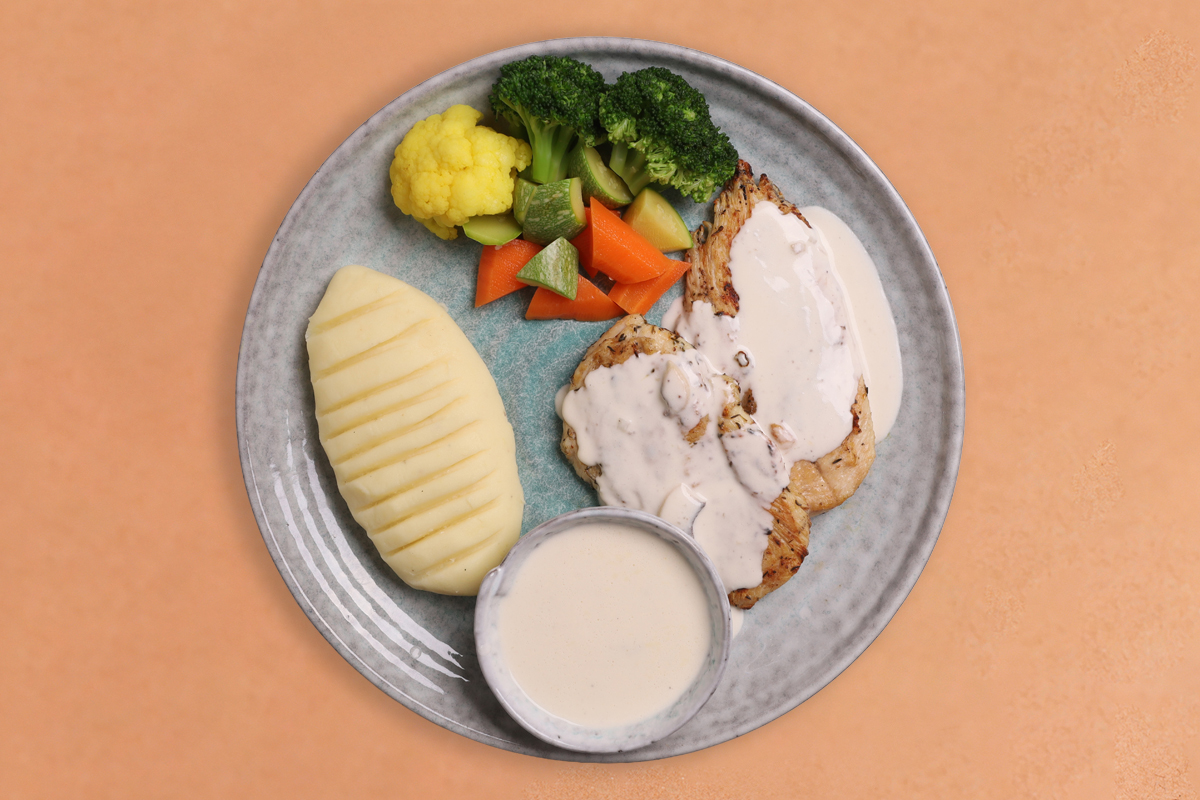 Chicken Breast / Mushroom Creem - صدر دجاج بكريمة الفطر